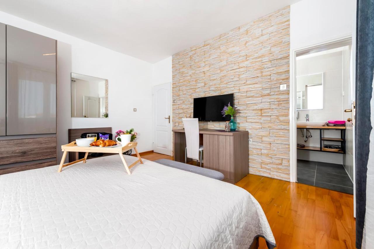Apartment & Rooms Graciela Rovinj Exteriör bild