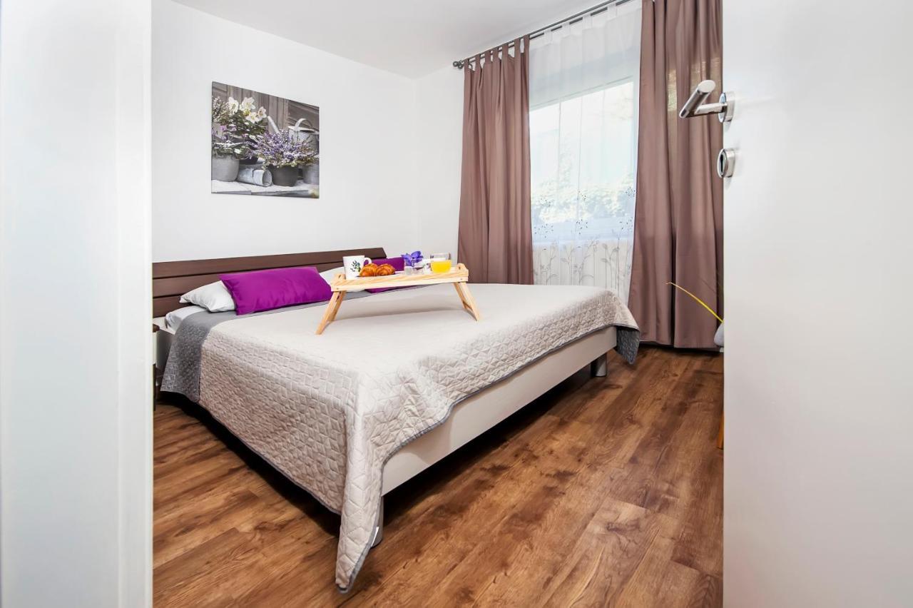 Apartment & Rooms Graciela Rovinj Exteriör bild